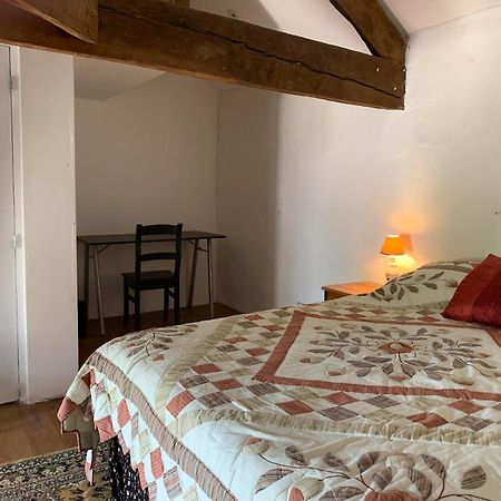 Townhouse 26 Chambres D'Hotes Civray Hotel Εξωτερικό φωτογραφία